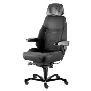 KAB_Seating_Executive_valvomotuoli_HUOM__KUVASSA_Gabriel_Whiteline_kangas