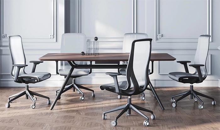 Narbutas_D-CHAIR_tyotuoli