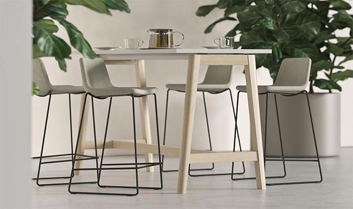 Narbutas_TWIST_SIT_korkea_tuoli