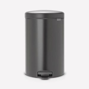 9314505_Brabantia_newicon_poljinjateastia_20_l_musta_jpg_width_800