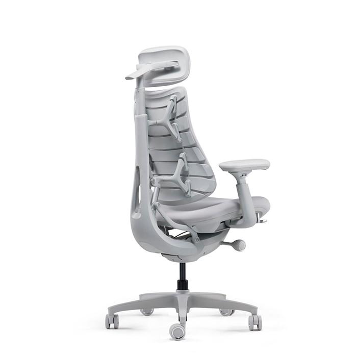LiberNovo_Omni_Dynamic_Ergonomic_tyotuoli__vaalea_harmaa
